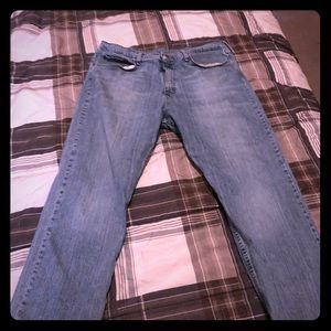 Wrangler relaxed fit jeans